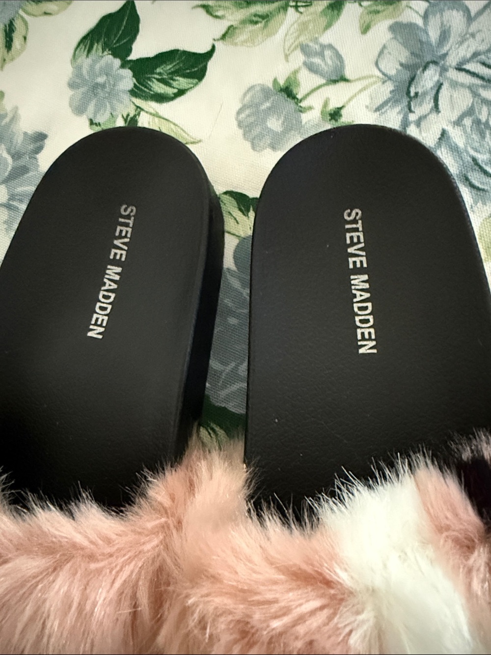 Fuzzy slides - Picture 2 of 6